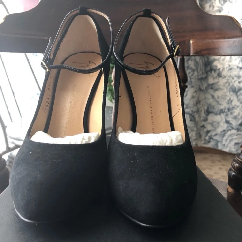 Giuseppe Zanotti Suede Leopard Print Wedges 39.5